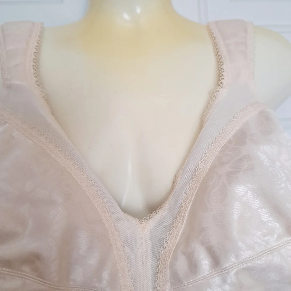 Undersore Womens Lace Detail Elegant Cream Women's Bra
